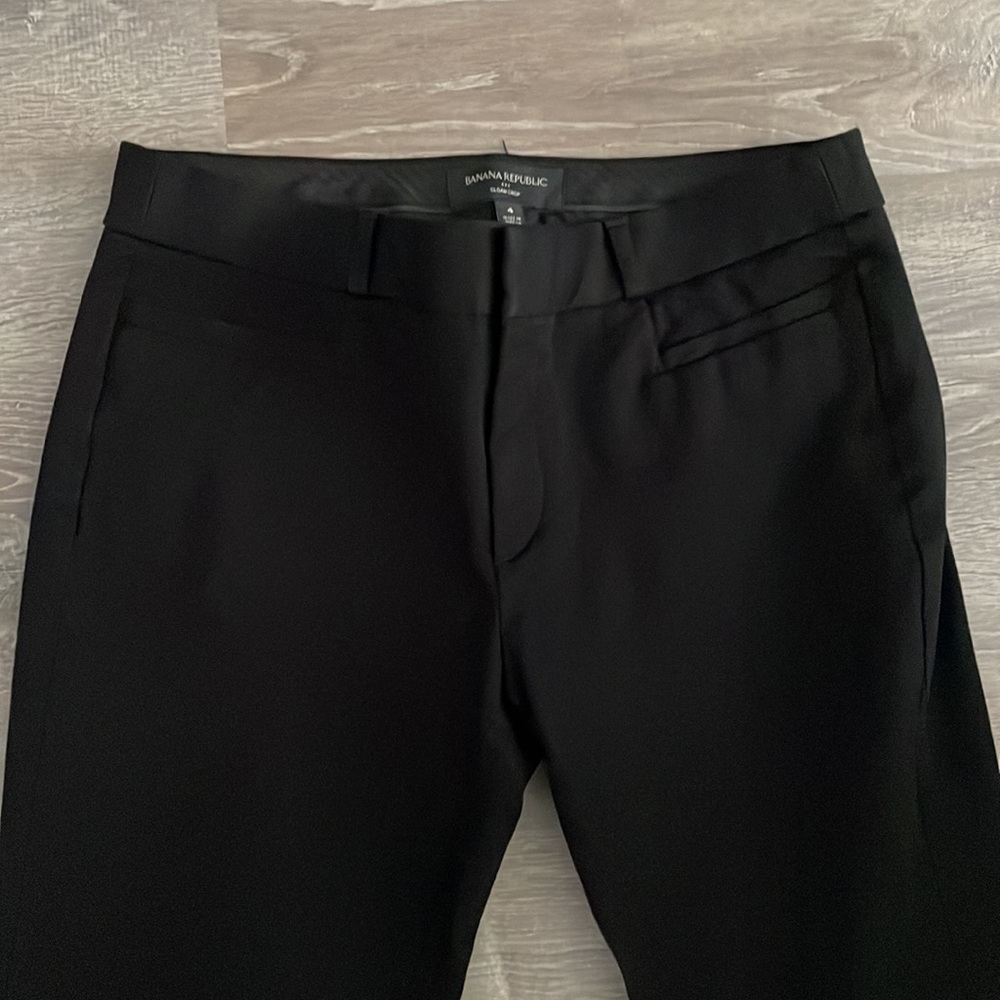 BANANA REPUBLIC SLOAN CROP BLACK PANTS SIZE 4